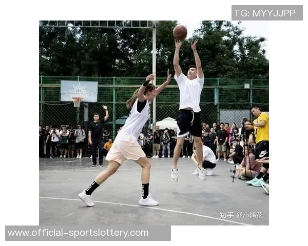 为什么女生喜欢打篮球的男生?小姐姐的分析没毛病 为什么女生喜欢打篮球的男生?小姐姐的分析没毛病