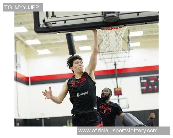 杨瀚森,勇敢跳出“舒适圈”——开启不一样的人生篇章 杨瀚森,勇敢跳出“舒适圈”——开启不一样的人生篇章